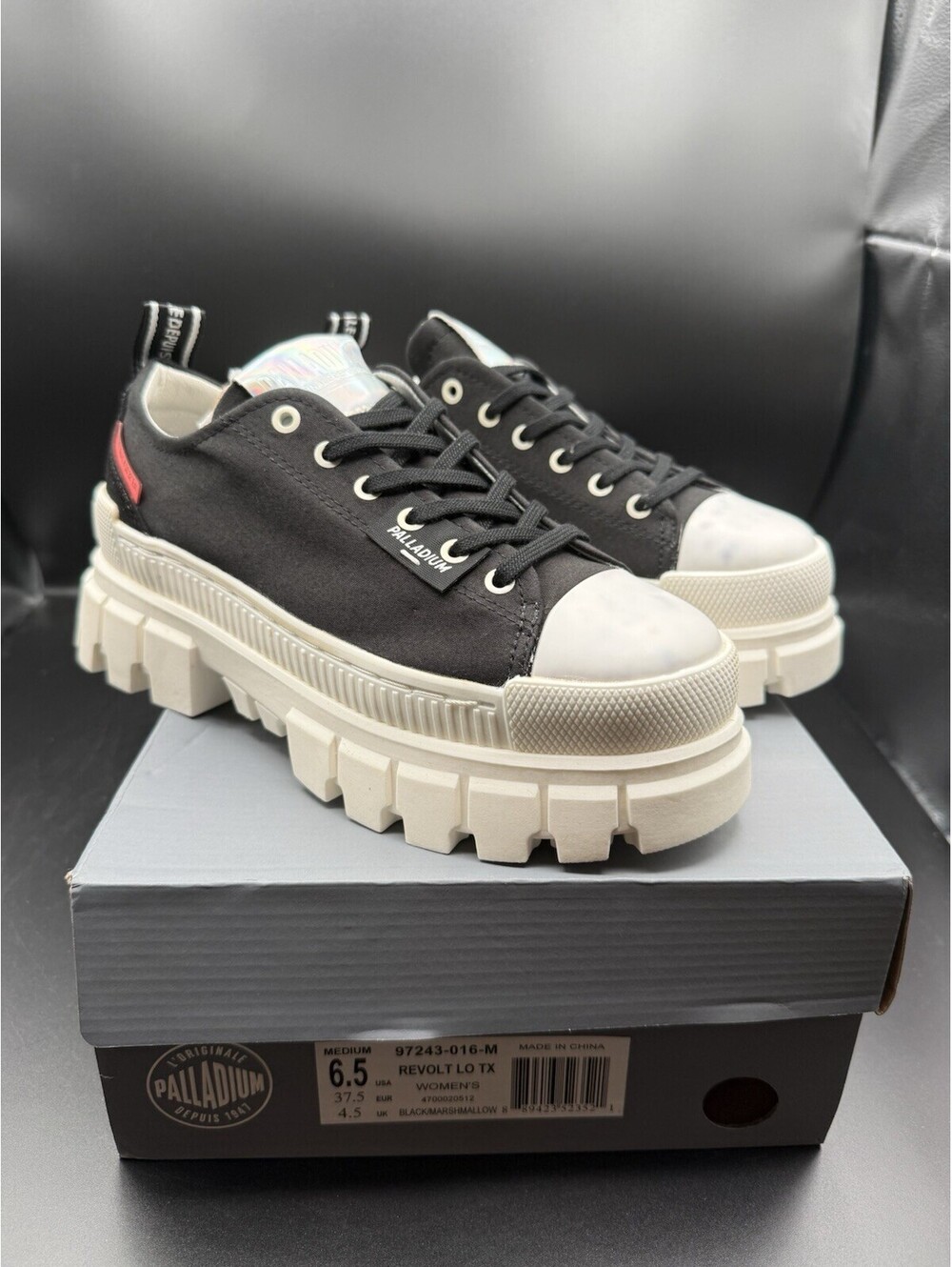 Palladium Revolt Lo TX Black White Chunky Platform Lug Sole Sneakers Womens 6.5